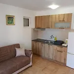 Walk To The Sea-1 Bedroom Budva