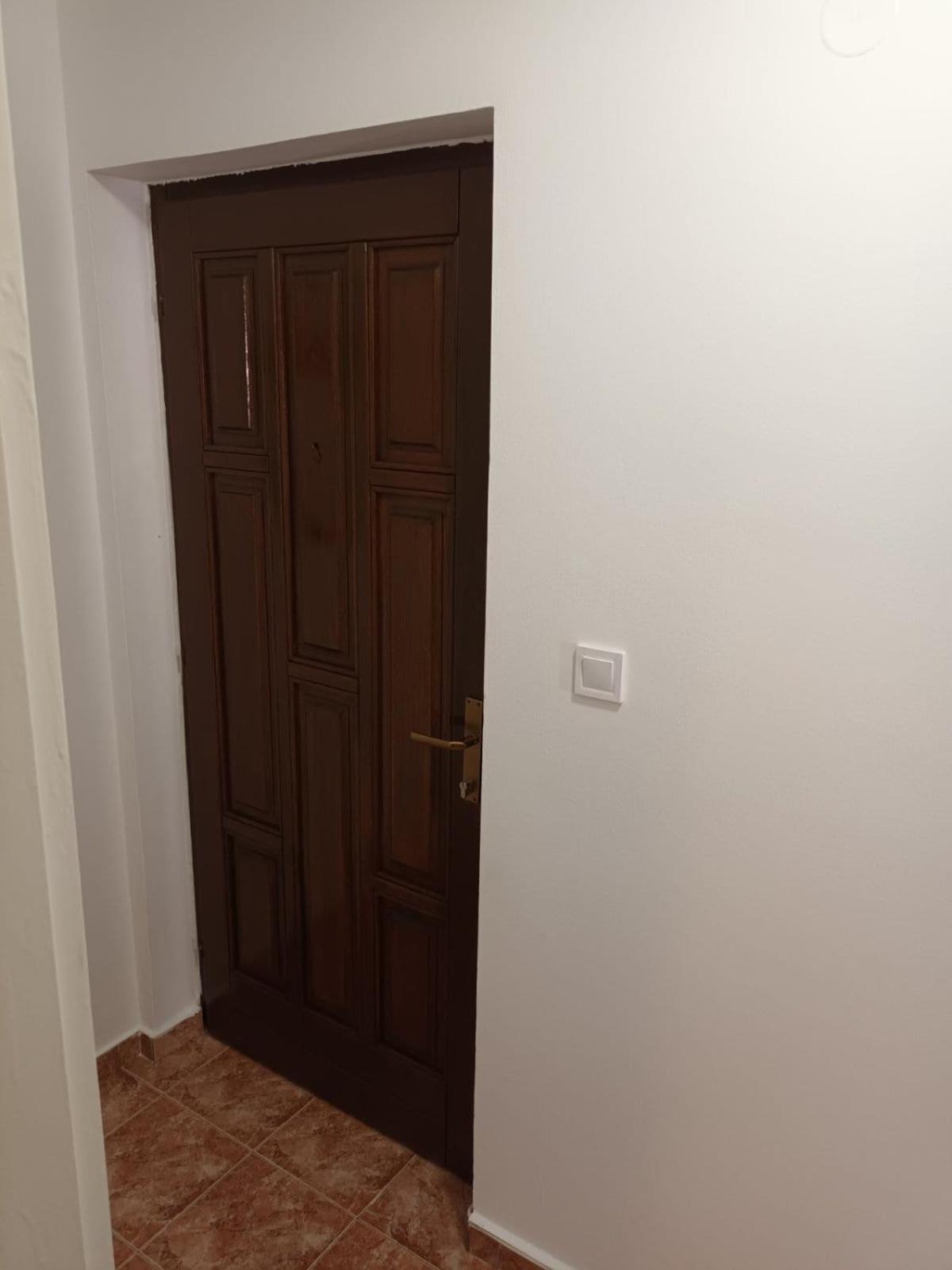 Apartment Walk To The Sea-1 Bedroom Budva